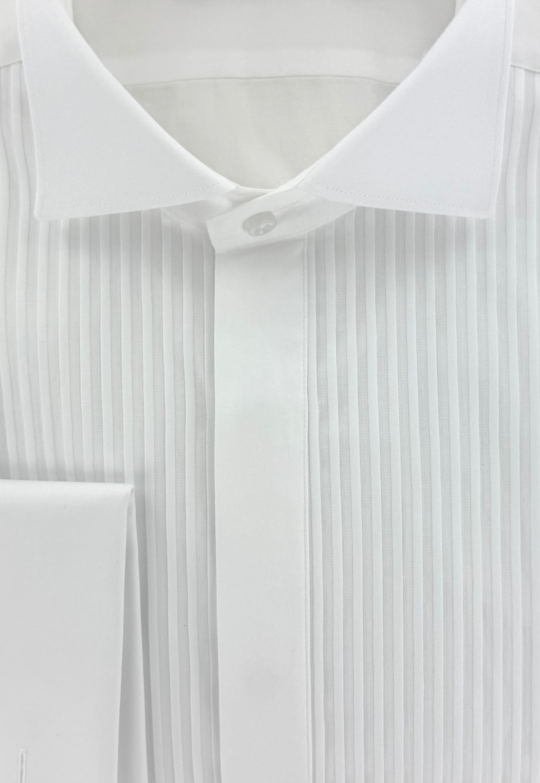 Chemise col cassé avec plastron plisse